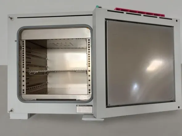FORNO LABORATORIO - MMM MEDCENTER VENTICELL 55 (FOR-17)