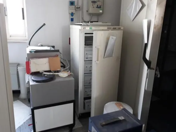 10#3675 FPLC AKTA Purifier e cappa flusso laminare Asalair Atlantic