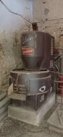 Frantoio tradizionale anni 50