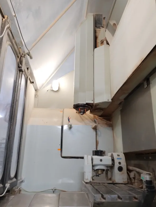 Fresa a banco fisso CL 110 - CNC 5 assi