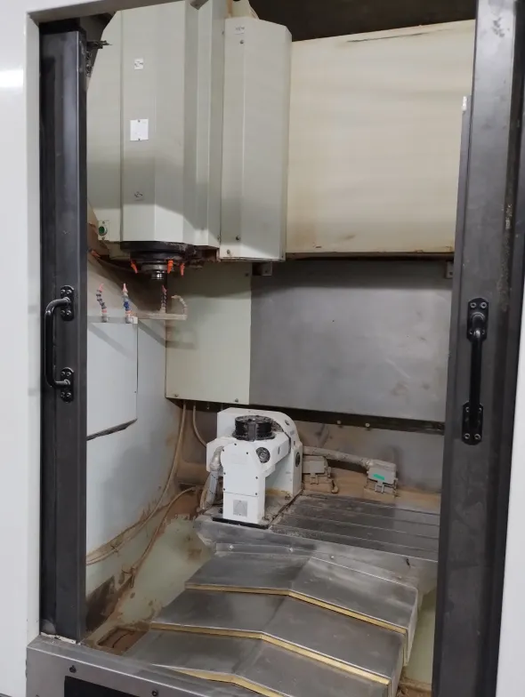 Fresa a banco fisso CL 110 - CNC 5 assi