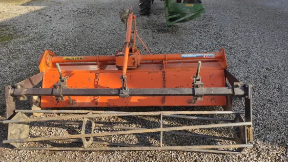 Fresa Renter con cardano da 205 cm utili, 80 cv