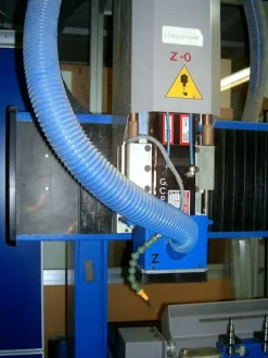 Fresatrice 3 assi cnc Mecanumeric MF57
