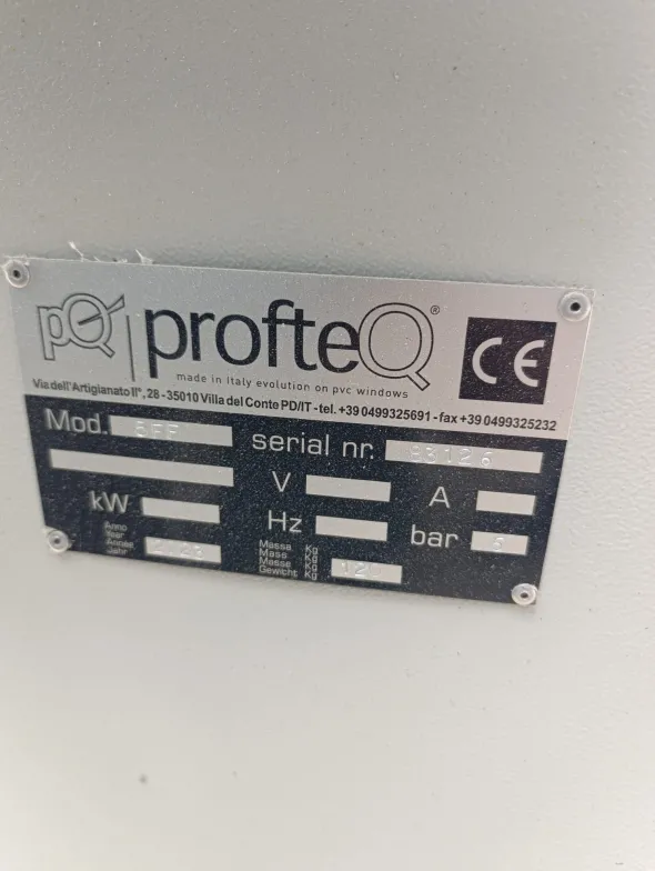 Fresatrice automatica per scarico fibra di vetro