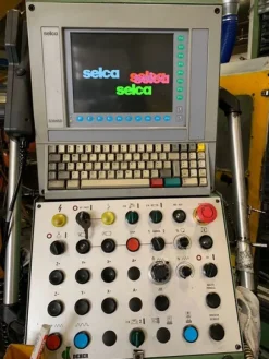 9#8345 Fresatrice cnc a montante mobile con testa birotativa manuale