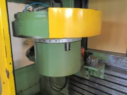 FRESATRICE CNC