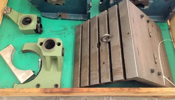 FRESATRICE CNC "C.B. FERRARI" MOD. A16