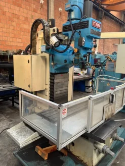 Fresatrice CNC usata