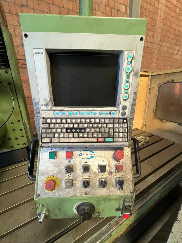 Fresatrice Goglio FX20 CNC usata