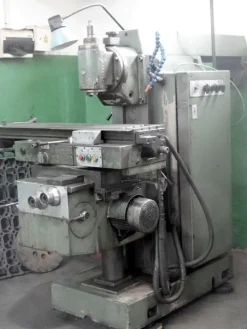 Fresatrice universale FU 251