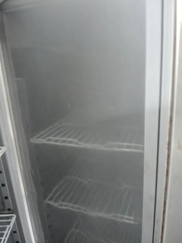 31#4128 Frigo negativo