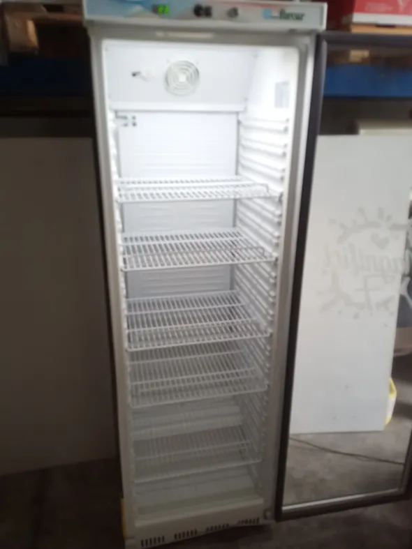 Frigo vetrina a colonna +2°+8° nuova