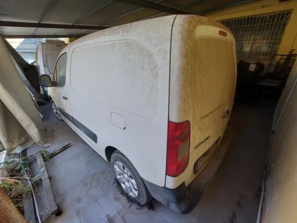 10#6577 Furgone Citroen Berlingo