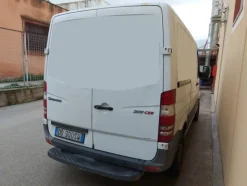 14#7533 Furgone coibentato Mercedes