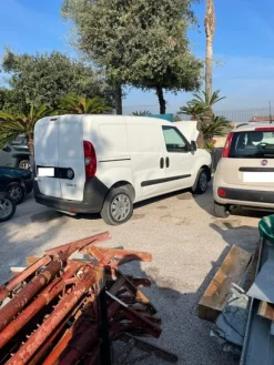 3#7393 Furgone Fiat Doblò