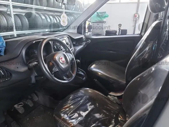 5#9643 Furgone Fiat Doblò