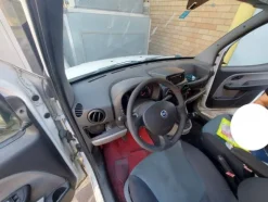 31#7925 Furgone Fiat Doblò
