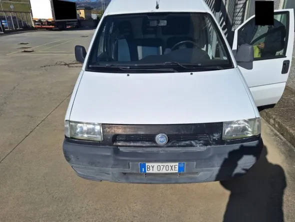 7#8339 Furgone Fiat Scudo