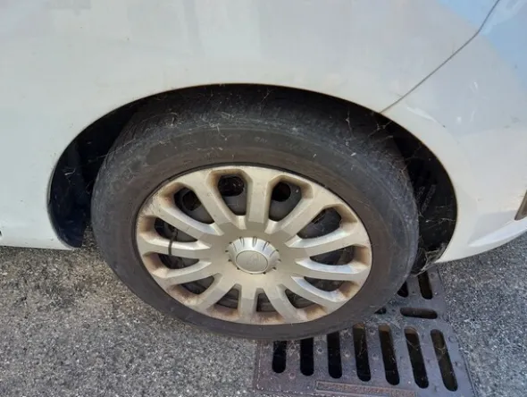 7#6393 Furgone Ford Fiesta