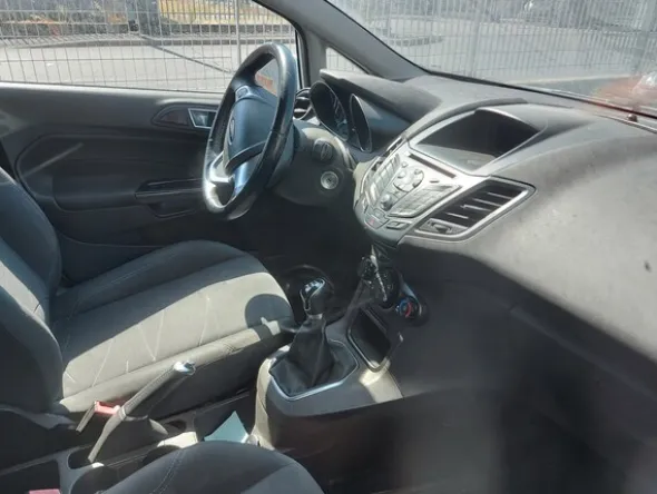 7#6393 Furgone Ford Fiesta