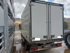 4#8039 Furgone isotermico Renault