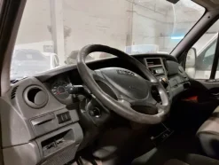13#7725 Furgone Iveco