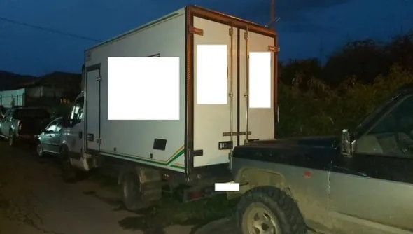 17#6815 Furgone Iveco