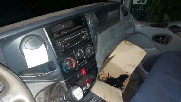 17#6815 Furgone Iveco