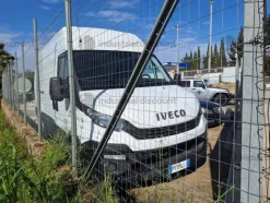 1#9966 Furgone Iveco