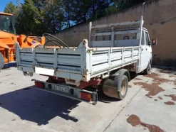 2#8058 Furgone Iveco 35A12