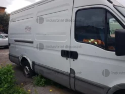 2#9863 Furgone Iveco Daily