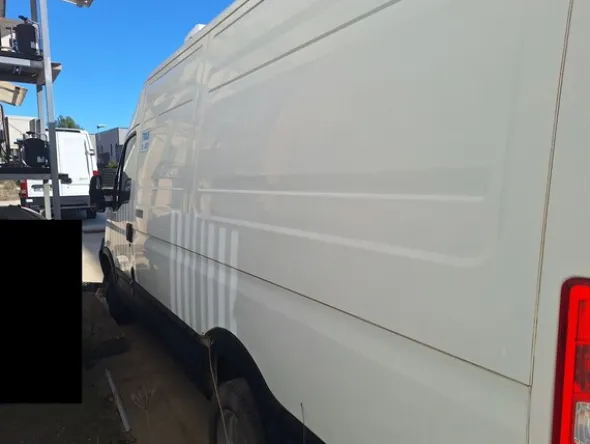 5#8339 Furgone Iveco Daily