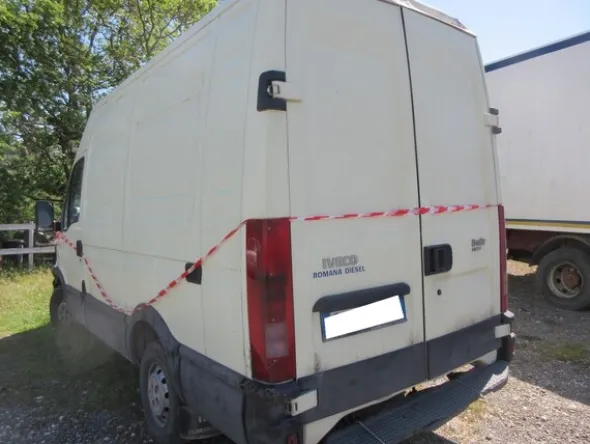 1#7532 Furgone Iveco Daily