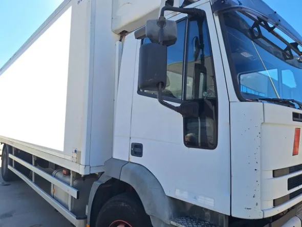 1#8339 Furgone Iveco Magirus