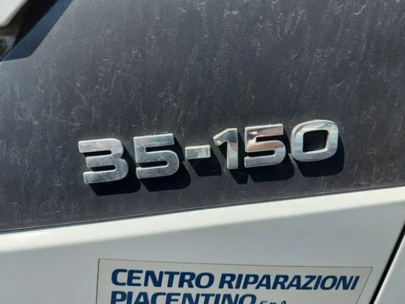 9#6393 Furgone Iveco 35S15