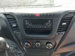 9#6393 Furgone Iveco 35S15