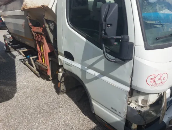 29#8394 Furgone Mitsubishi Fuso Canter