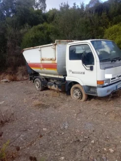 2#6545 Furgone Nissan Cabstar