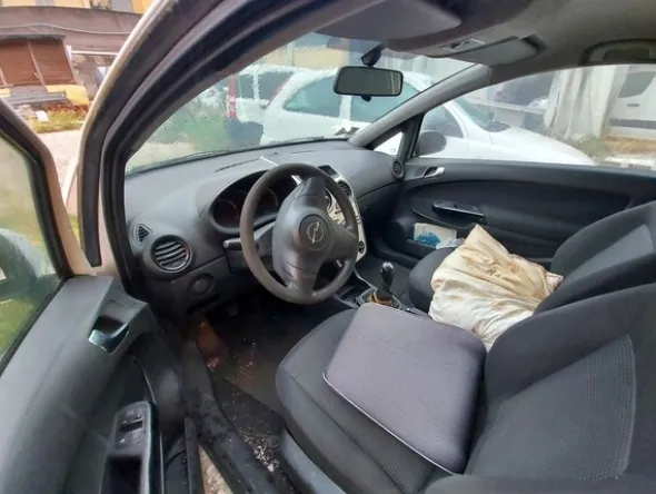 4#6577 Furgone Opel Corsa