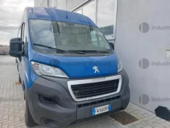 31#9875 Furgone Peugeot