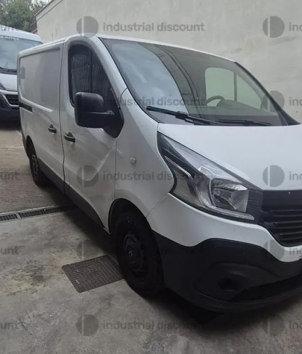 2#9922 Furgone Renault Trafic