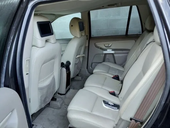 2#6484 Furgone Volvo XC90