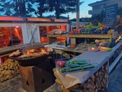 #25905 Garden Café: bar caffetteria e piccola ristorazione