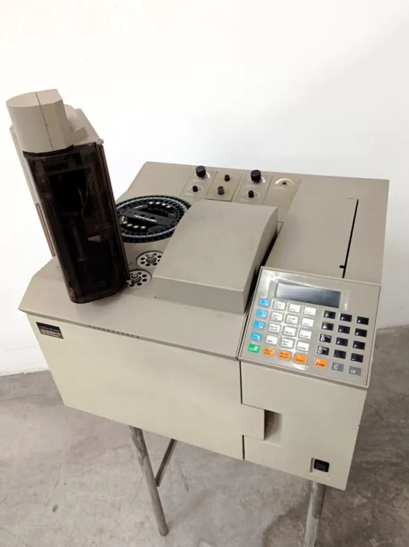GASCROMATOGRAFO – PERKIN ELMER AUTOSYSTEM XL (COMP-44)