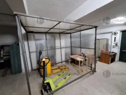 3#8507 Gazebo ed attrezzatura varia