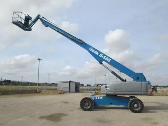 GENIE S-105 33m