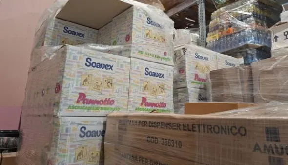 1#8653 Giacenze di imballaggi e packaging e prodotti alimentari