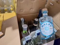 1#8653 Giacenze di imballaggi e packaging e prodotti alimentari