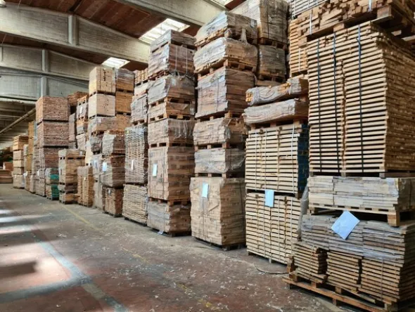 2#6224 Giacenze di magazzino di materiale legnoso