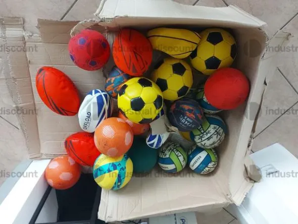 2#9123 Giochi vestiti ed accessori per campi estivi